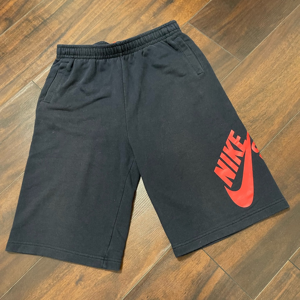 Nike Sb Skateboard Shorts Boys 13-15 Years Size X-Large. Blue. Drawstring